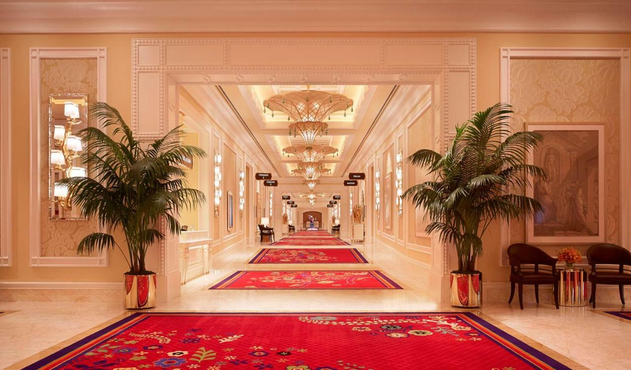 Encore Boston Harbor Everett Eksteriør bilde The interior of the hotel